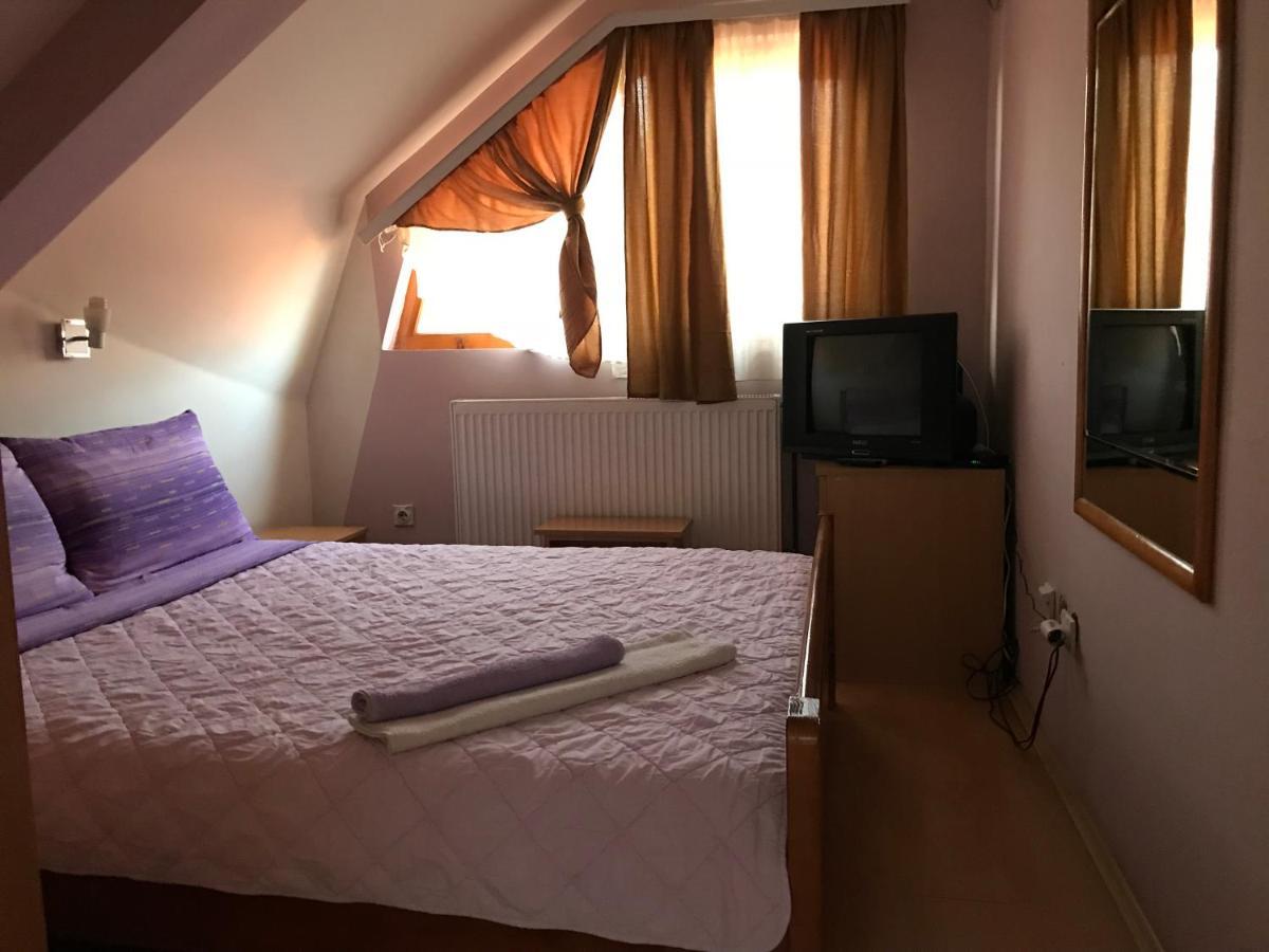 Zormaris-M Hotel Vranje Eksteriør billede